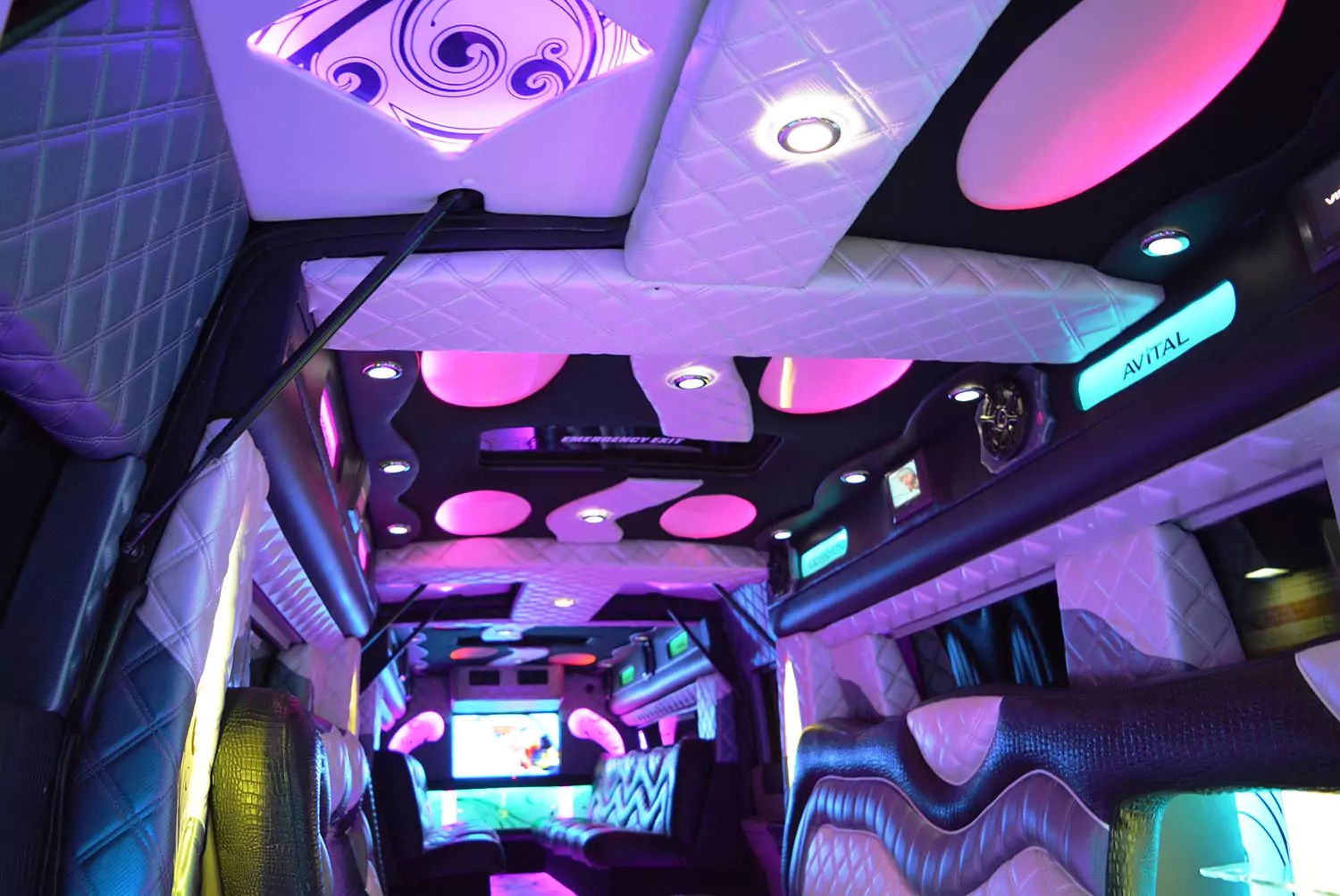 Hummer H2 Triple Axle gallery 11