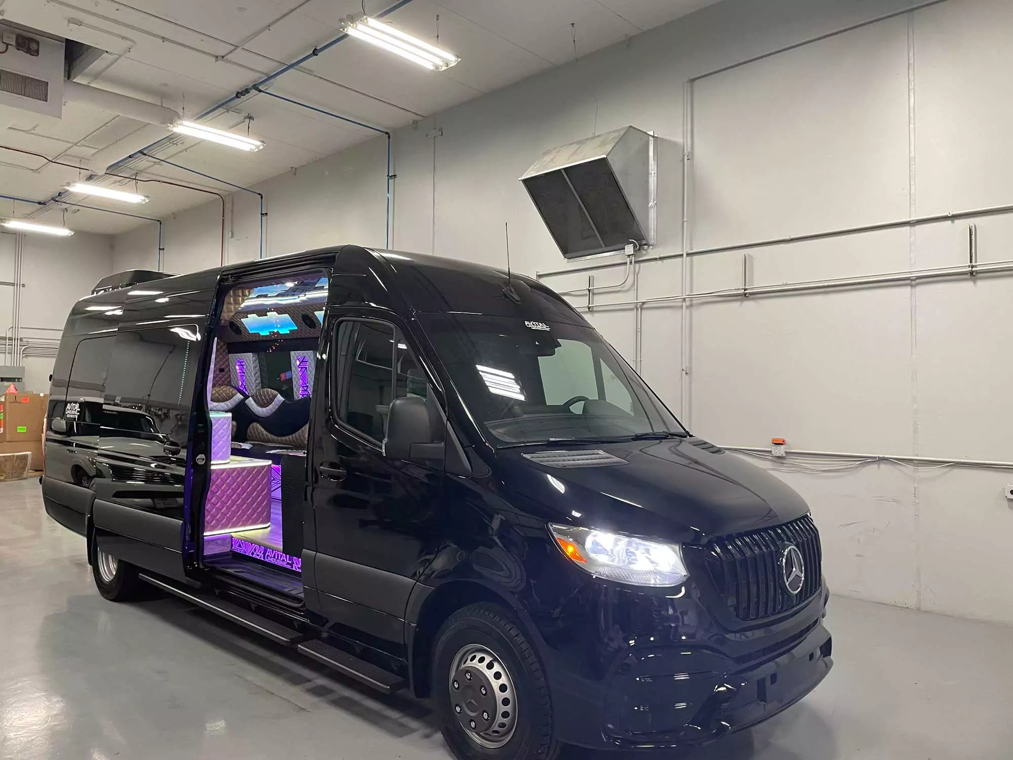Mercedes Sprinter gallery 1