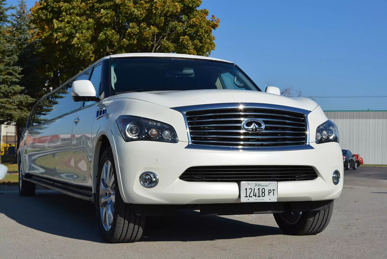Infiniti QX56