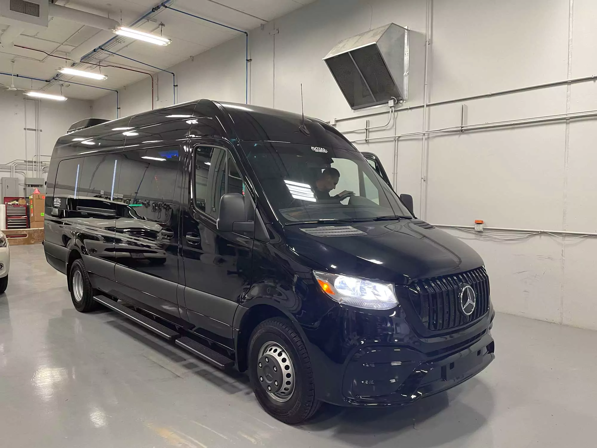 Mercedes Sprinter gallery 8